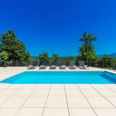 Dvo Villa